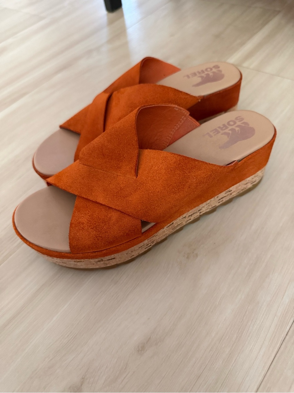 SOREL Cameron Slide Sandals Suede Criss Cross Platform Wedge Rust 7.5